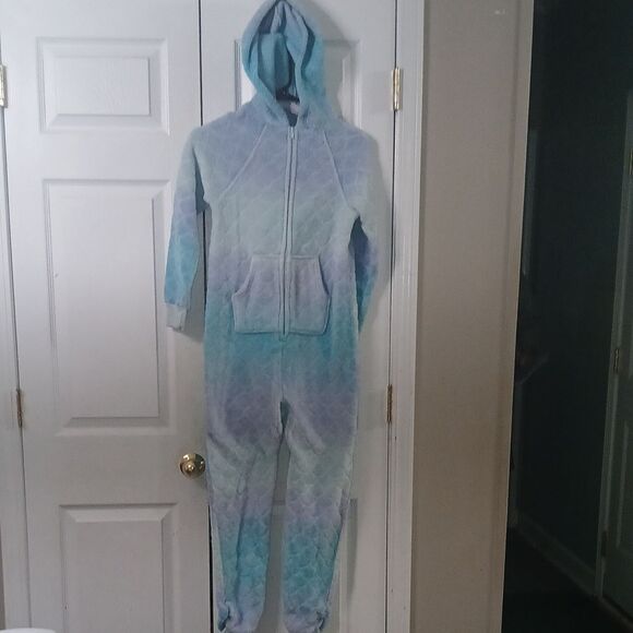 More then Magic Mermaid scale sleepwear hooded onsie Sz L 10/12 - Picture 1 of 8